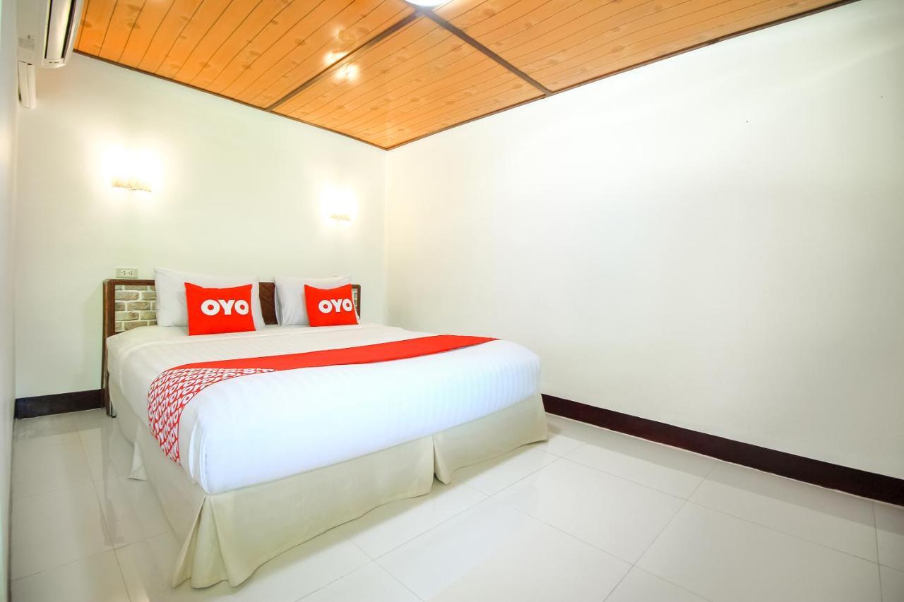 Oyo 354 Ton Hom Resort & Villa HHQ Esterno foto