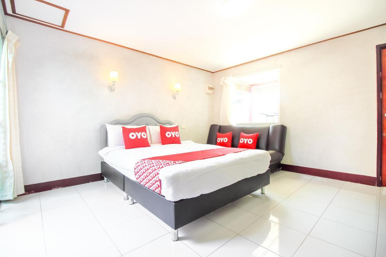 Oyo 354 Ton Hom Resort & Villa HHQ Esterno foto